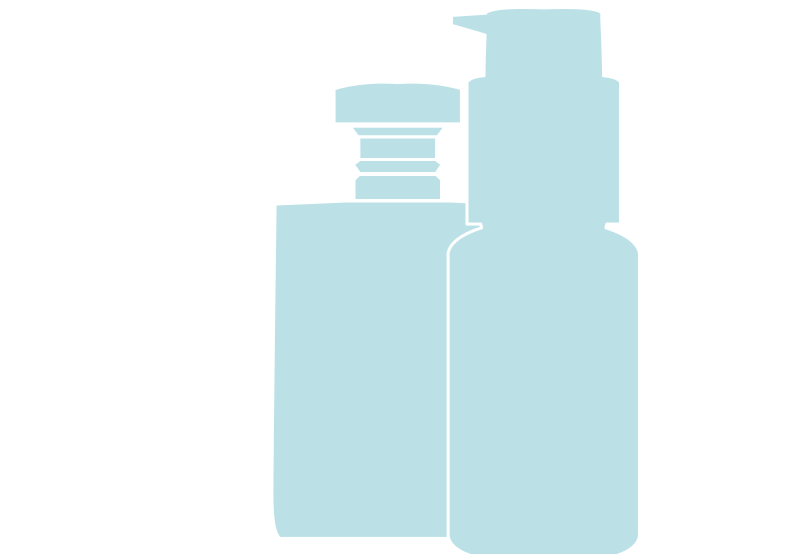 Zwei stilisierte, halbdurchsichtige Flaschen nebeneinander. Links eine kürzere mit Verschluss, rechts eine höhere mit Spender. Beide haben einen blauen Farbton. Der Hintergrund ist weiß.